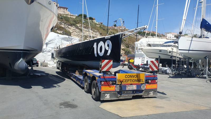 Transport de bateaux de course type Class 40 et Open 60 pour courses transatlantiques